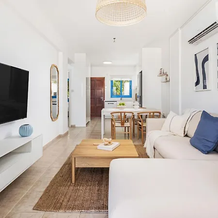 Agnes Beachfront By Nomads Polis