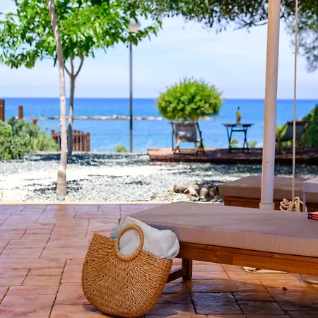 شقة Agnes Beachfront By Nomads